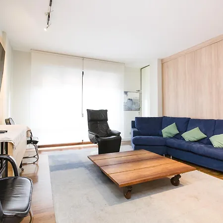 Apartament Volantin *