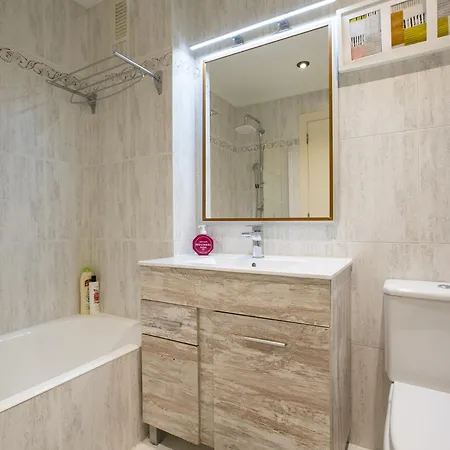 Apartament Volantin *